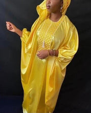 Load image into Gallery viewer, Beautiful Sheer Women&#39;s Kaftan with Headscarf Set